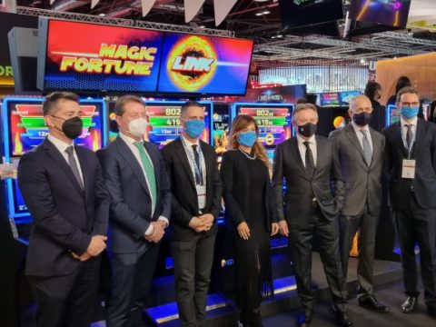 IGT y Orenes ejecutivos